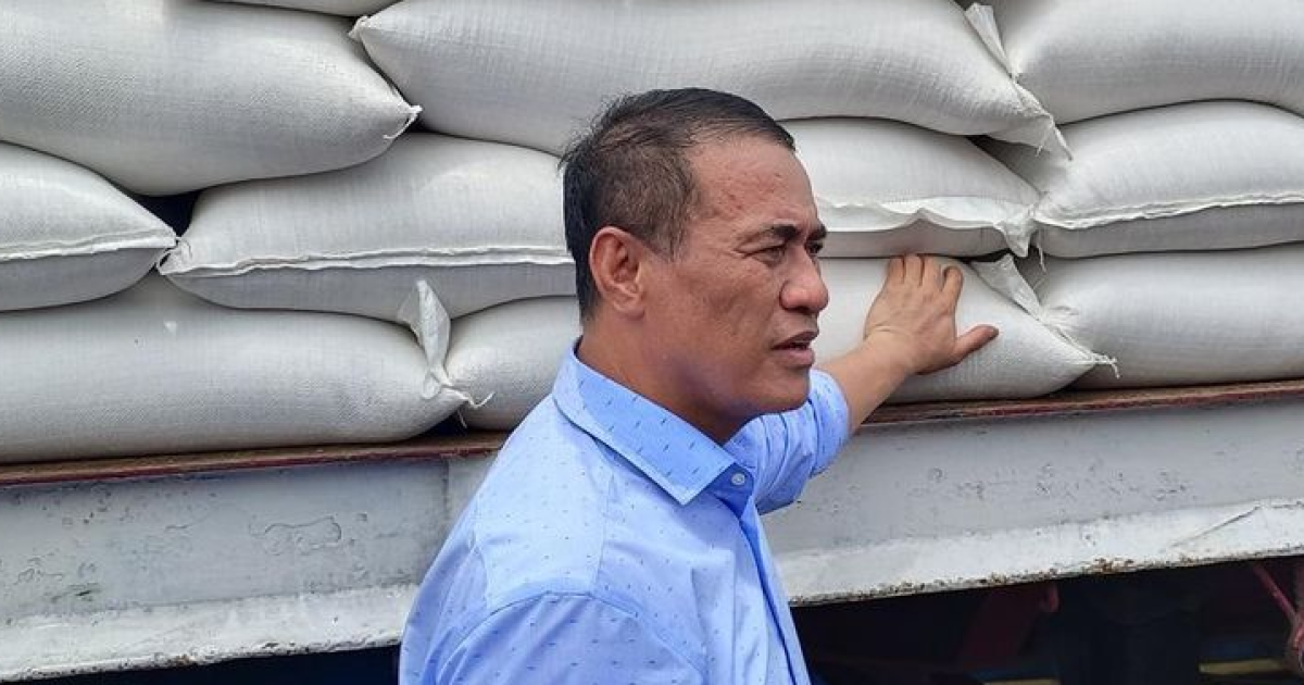 Menteri Pertanian Andi Amran Sulaiman meninjau langsung gudang Bulog Panaikang: Ist