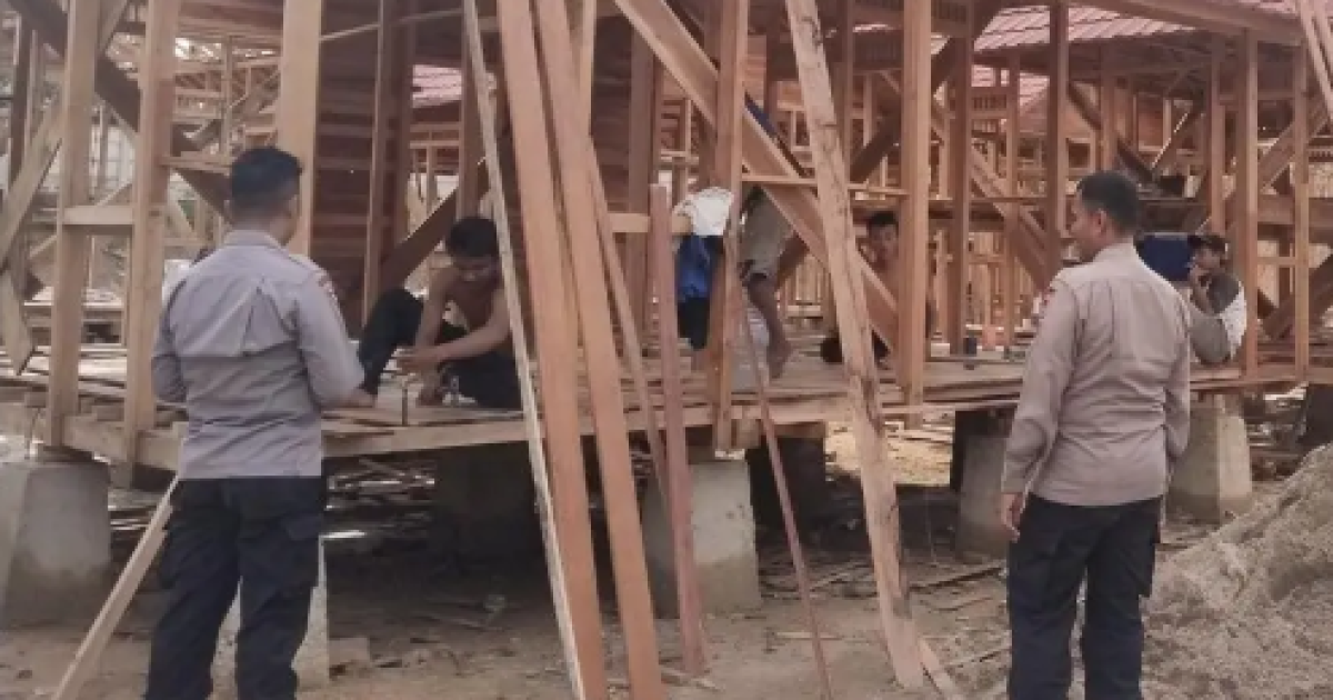 Brimob Polda Aceh Amankan Pembangunan Huntap di Aceh Tamiang, Pastikan Pemulihan Pascabencana Berjalan Lancar