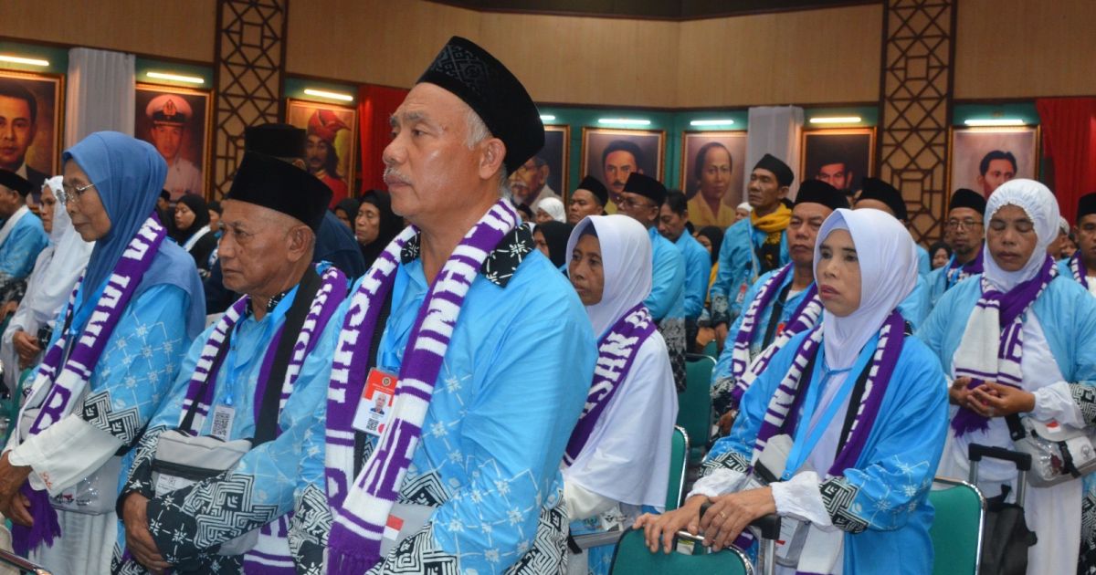 Pemkab Bogor Lepas 445 Jamaah Haji Kloter 07 JKS, Berangkat ke Tanah Suci via Bekasi