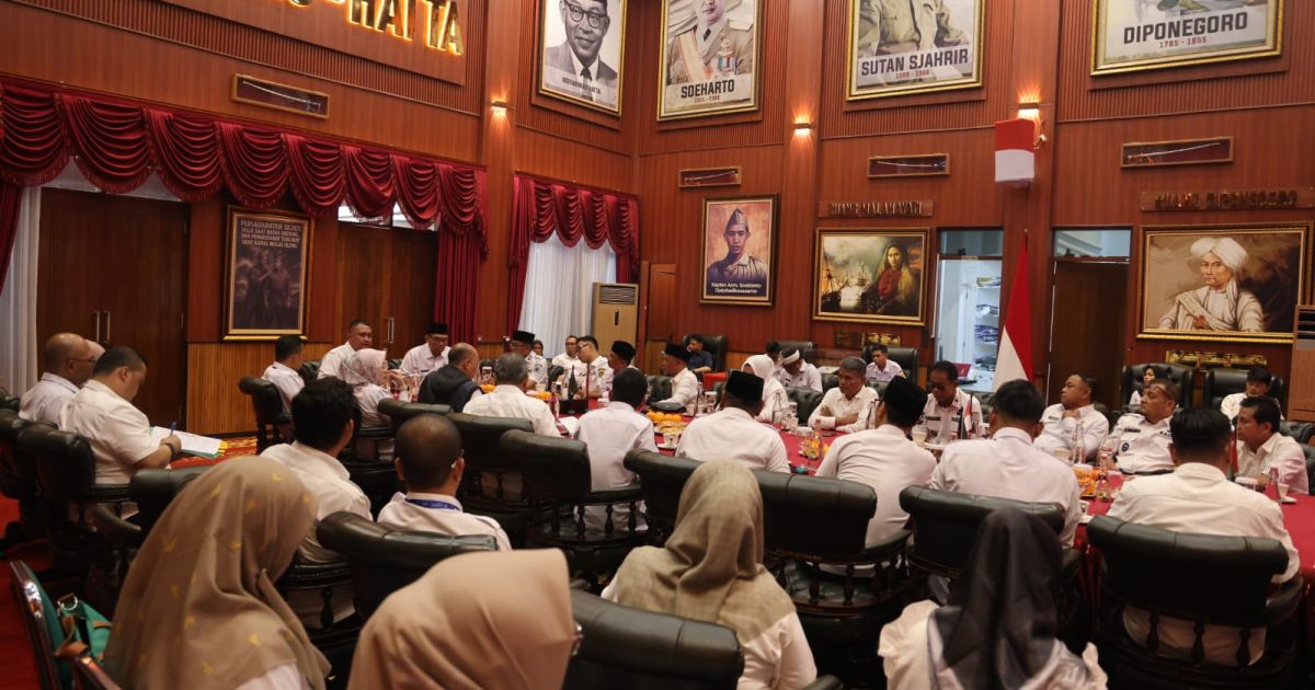 Bupati Bogor Dorong Penanganan Sampah Kolaboratif, Libatkan Desa hingga RT/RW