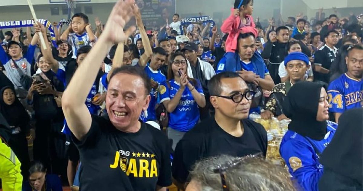 Iwan Bule Bangga Persib Kalahkan Persija 2-1, Puji Dukungan Dewasa Bobotoh