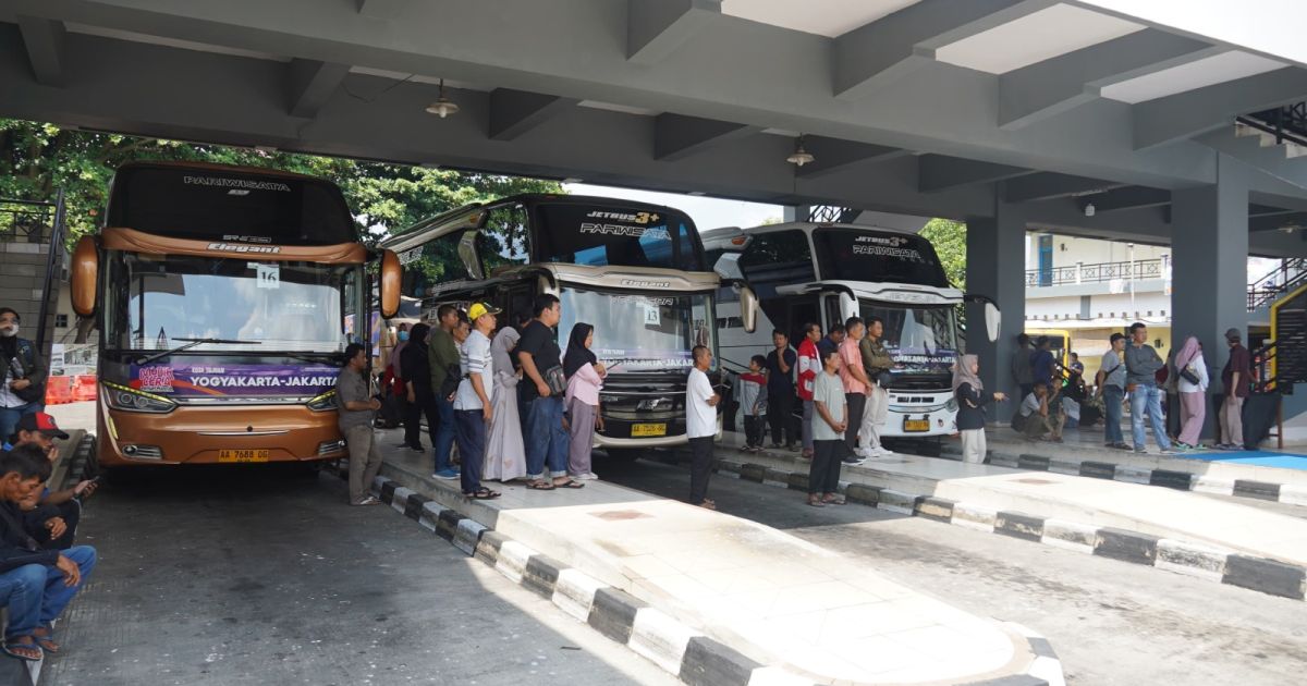 Direktur Jenderal Perhubungan Darat Kementerian Perhubungan, Aan Suhanan, mengatakan sanksi tersebut dapat berupa sanksi administratif hingga pembekuan izin trayek dan pencabutan izin penyelenggaraan angkutan orang./Foto Humas Kemenhub