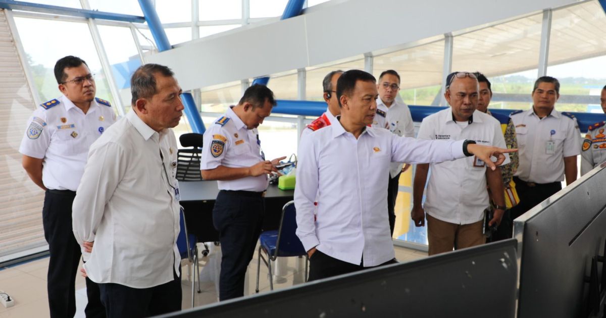 Direktorat Jenderal Perhubungan Darat Kementerian Perhubungan mulai melakukan uji coba terbatas penegakan hukum berbasis Electronic Traffic Law Enforcement (ETLE) untuk menangani kendaraan lebih dimensi dan lebih muatan atau Over Dimension Over Loading (ODOL). (Foto: Humas Kemenhub)
