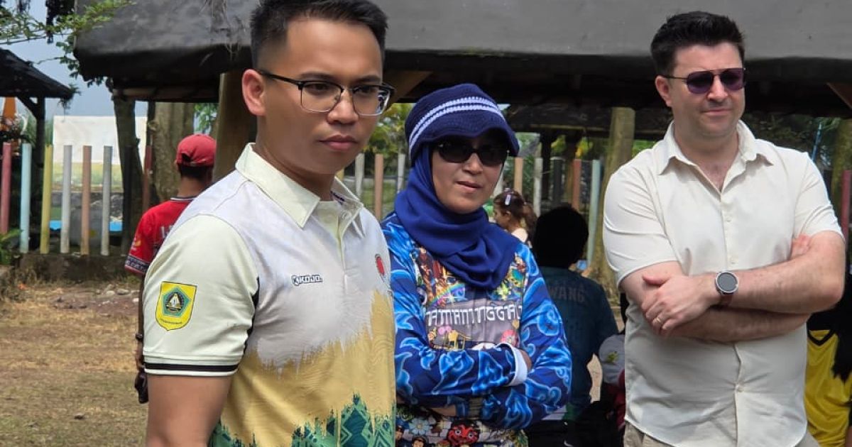 Kang Atep Jajal Petanque di Parung Panjang, Sebut Olahraga Ini Butuh Akurasi dan Ketenangan