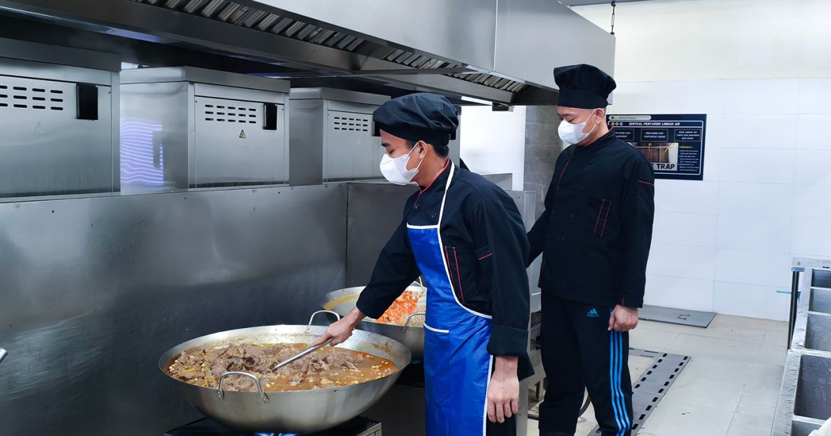 Warga Binaan Lapas Cibinong Rasakan Kehangatan Iduladha Lewat Sajian Daging Kurban