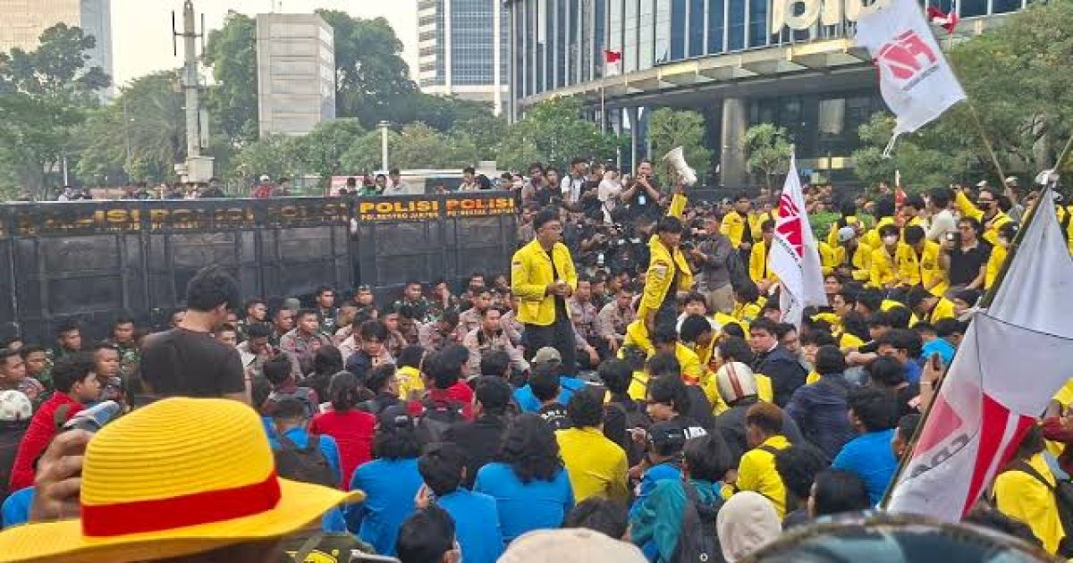 Haidar Alwi Soroti Demo Mahasiswa dan Kenaikan Pertamax: APBN Harus Jadi Instrumen Bangun Ketahanan Ekonomi Nasional