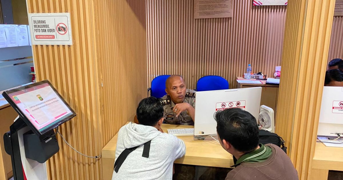 Pelayanan SPKT Polda Metro Jaya Dapat Apresiasi, Warga Sebut Pengurusan Surat Kehilangan STNK Cepat dan Mudah