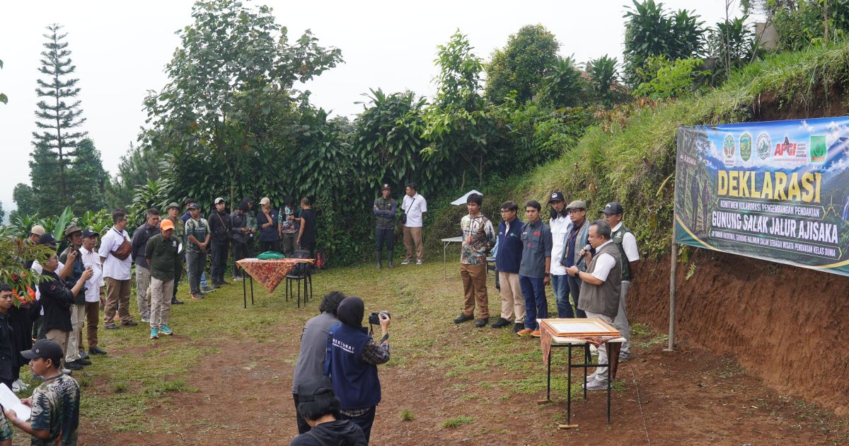 TNGHS Resmi Bedah Jalur Ajisaka, Gunung Salak Menuju Standar Nasional