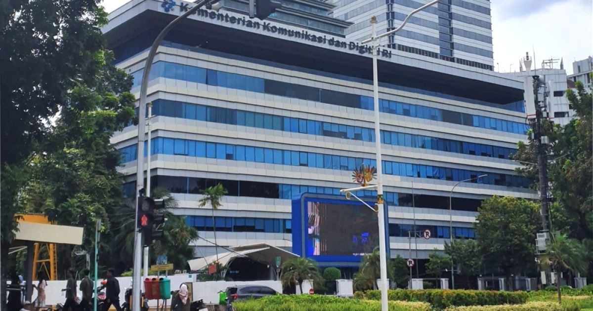 Komdigi Rampungkan Evaluasi Administrasi Seleksi Frekuensi 700 MHz dan 2,6 GHz, Transparansi Jadi Prioritas