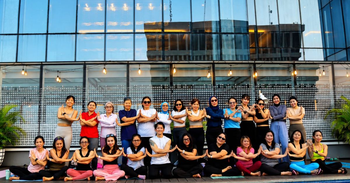 Vertu Harmoni Jakarta Promosikan Gaya Hidup Sehat Lewat Yoga Bersama dan Paket Menginap Spesial