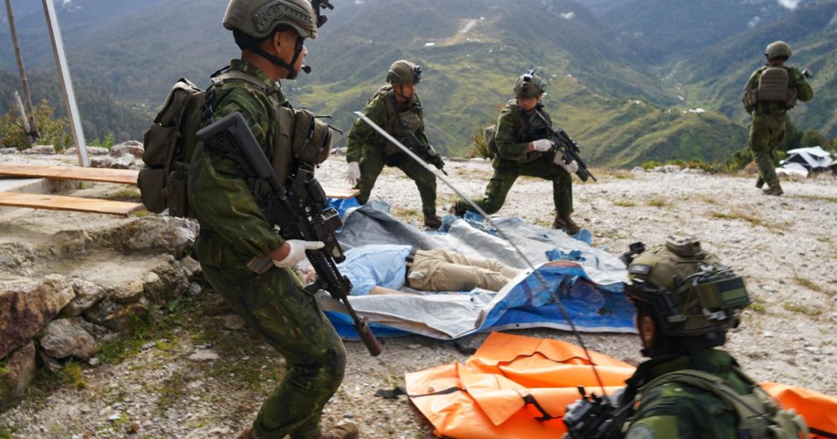 Koops TNI Habema Berhasil Evakuasi Pilot PT AMA Air Korban Penembakan di Yahukimo