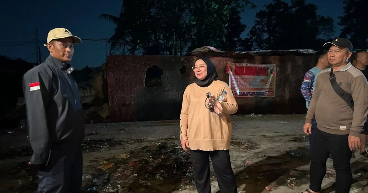 Kebakaran TPA Cipayung Depok Berhasil Dipadamkan, Penyebab Masih Diselidiki