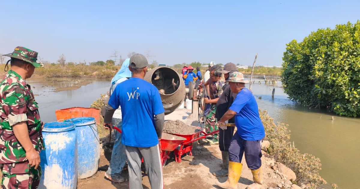 Program Reintegrasi Sosial, Warga Binaan Lapas Kendal Berkontribusi di TMMD